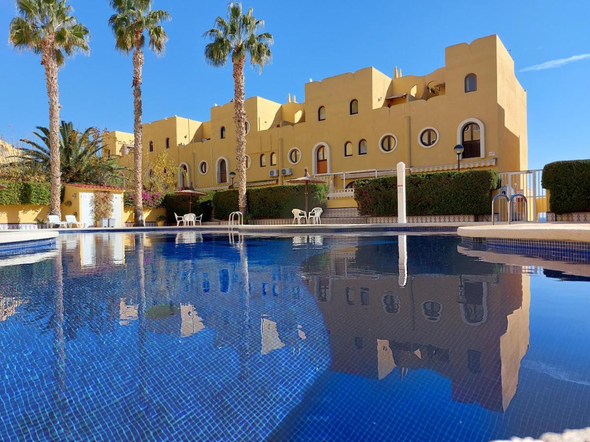 אל קאמפיו Bungalow Alkabir Playa מראה חיצוני תמונה