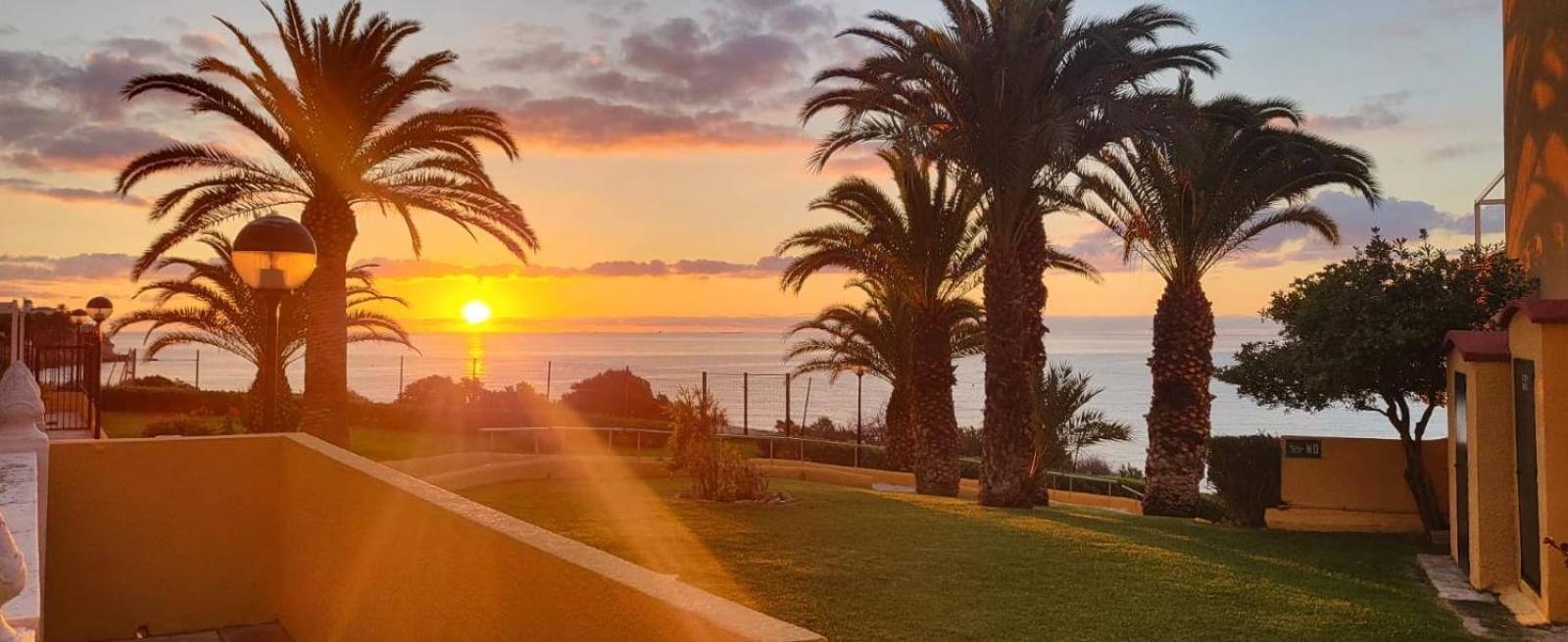 אל קאמפיו Bungalow Alkabir Playa מראה חיצוני תמונה